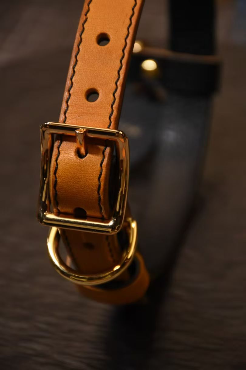 ARTISAN PET COLLARS