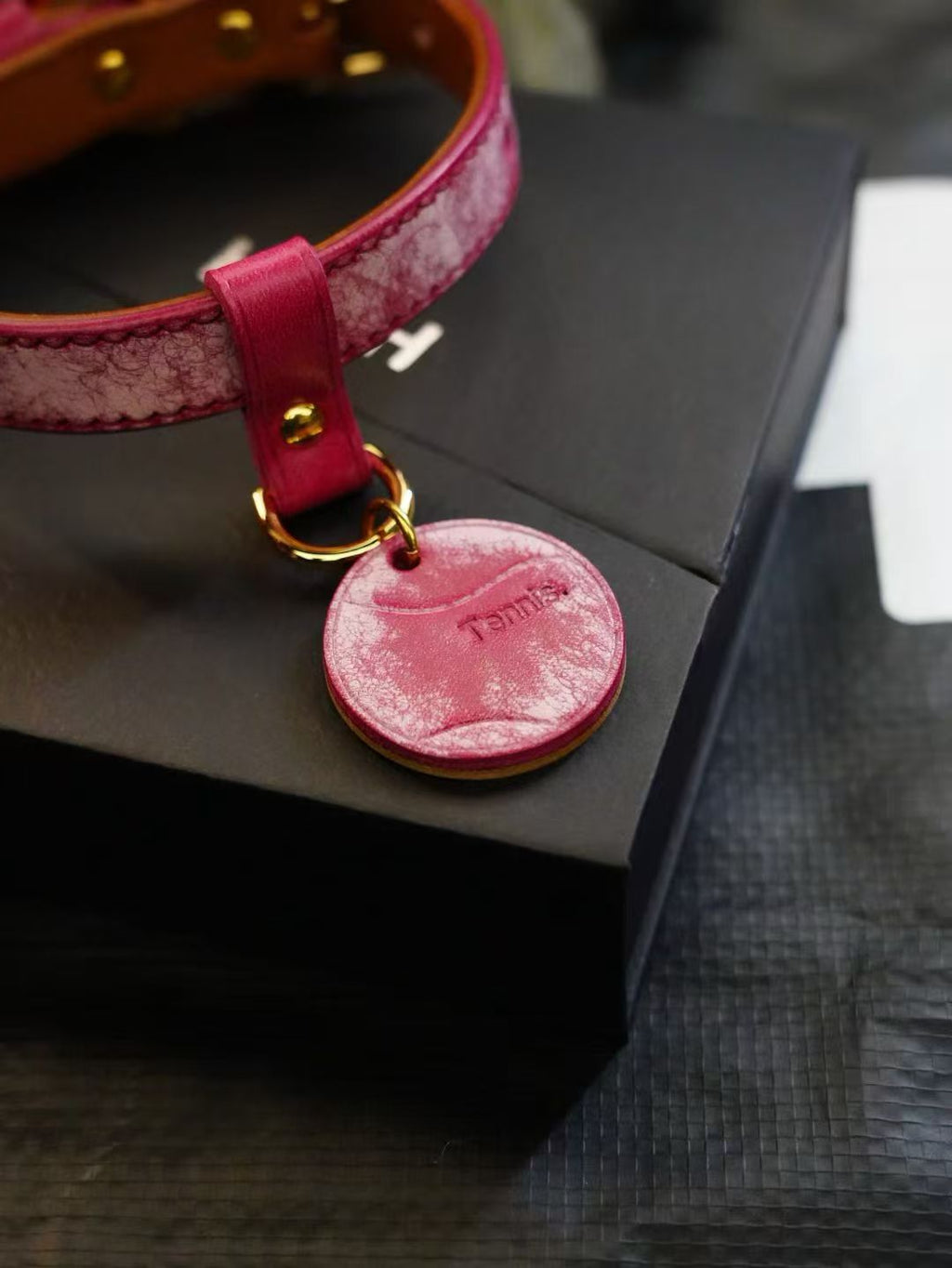 ARTISAN PET COLLARS