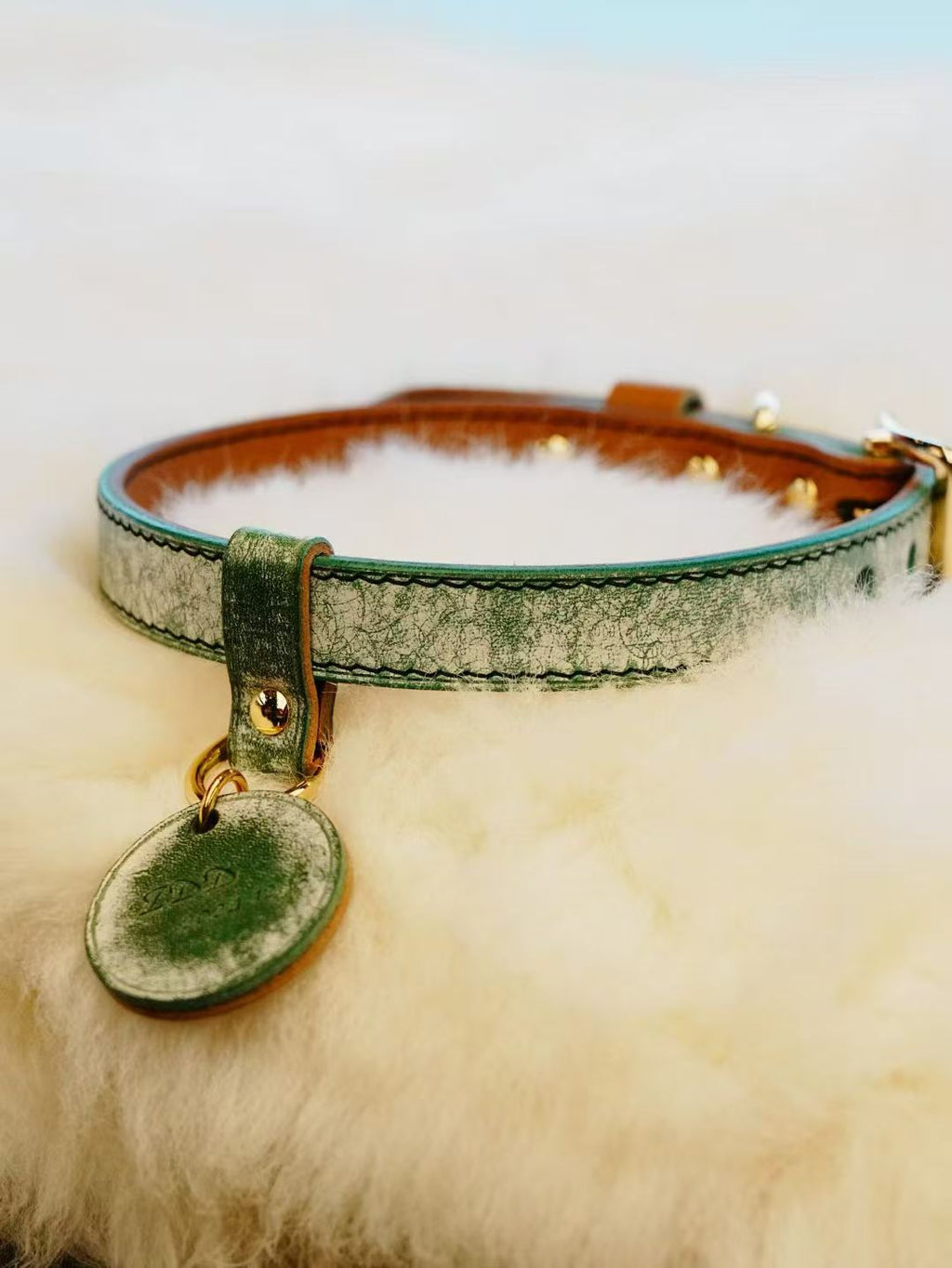 ARTISAN PET COLLARS