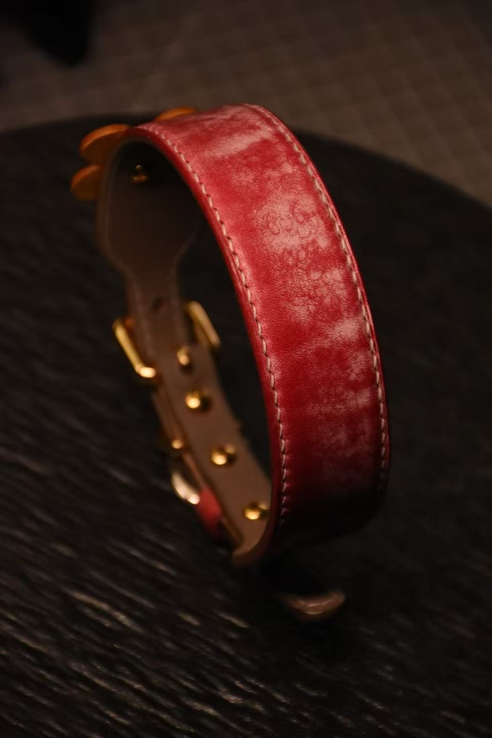 ARTISAN PET COLLARS